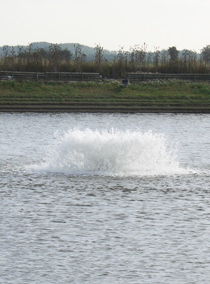 One of Otterbine's Commercial Aerating Fountains