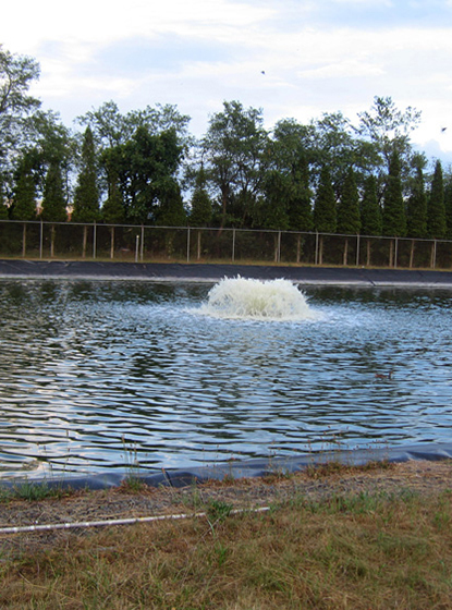 One of Otterbine's Industrial Aerating Fountains