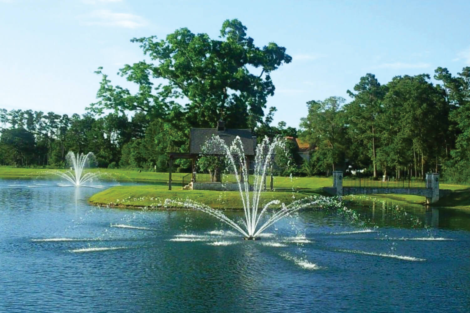 One of Otterbine's Genesis Sixteen Stream Aerating Fountains