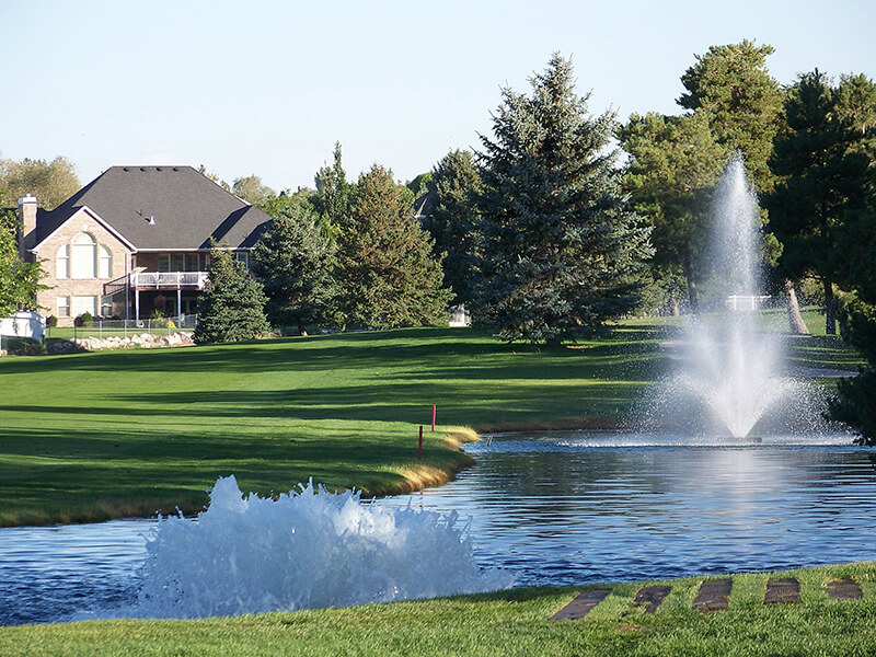 An Otterbine Tristar Aerating Fountain